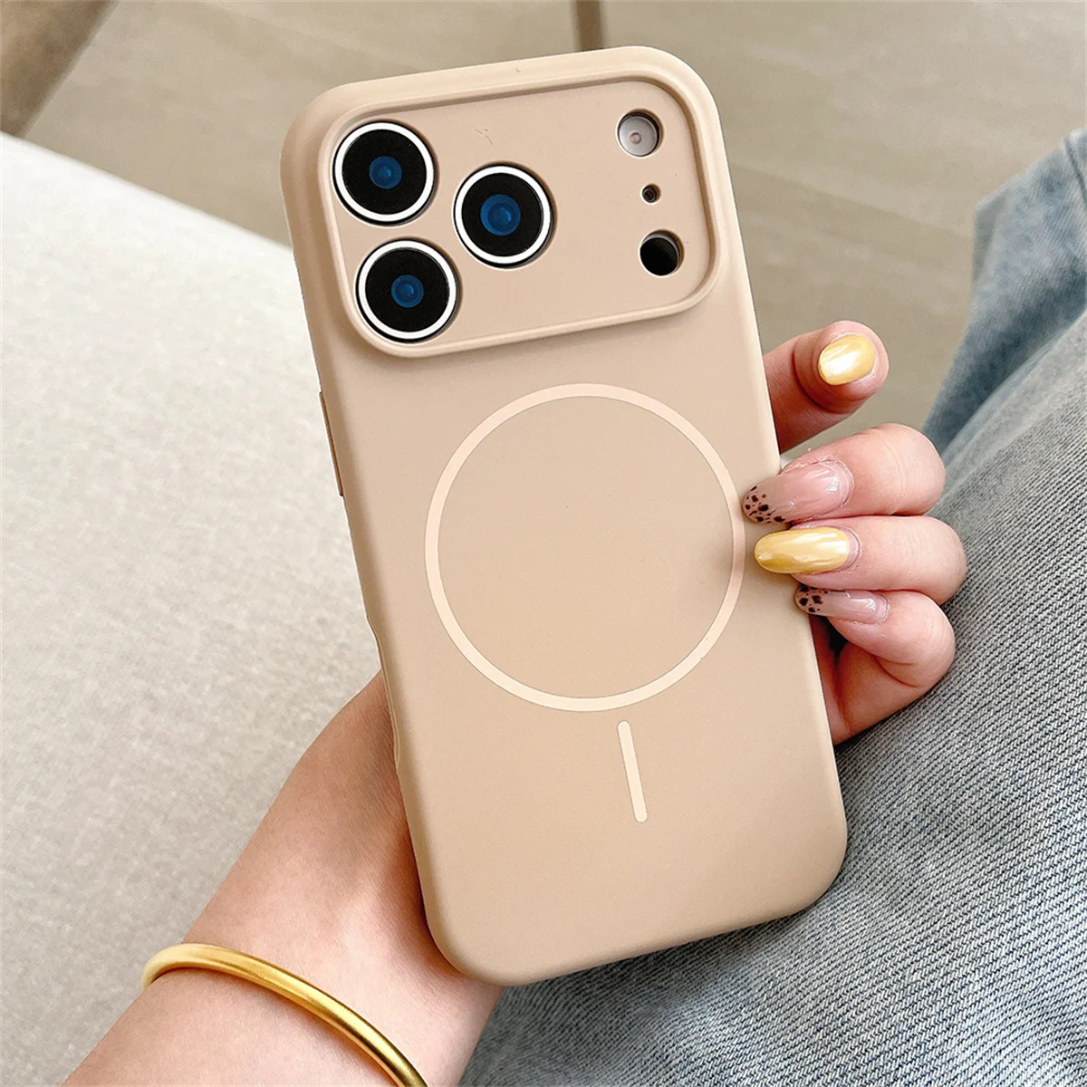 Coque de téléphone magnétique  - Magsafe Wireless Charger avis et prix